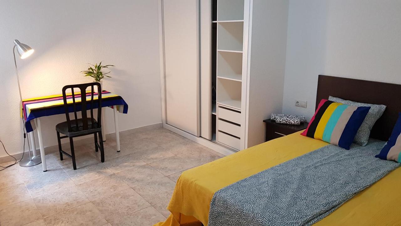 Apartamento Apartamento Las Palmeras Castellón de la Plana Exterior foto